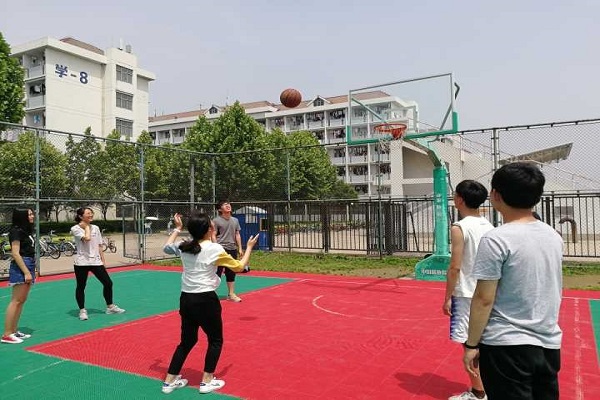 1528814335425928.jpg 体育.jpg