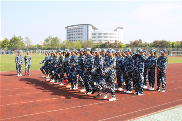 第二段后(1).jpg 第二段后(1).jpg
