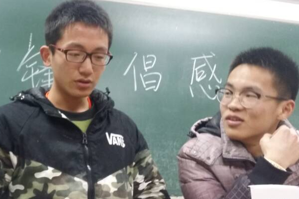 1426067115114054.jpg 经管1404.jpg